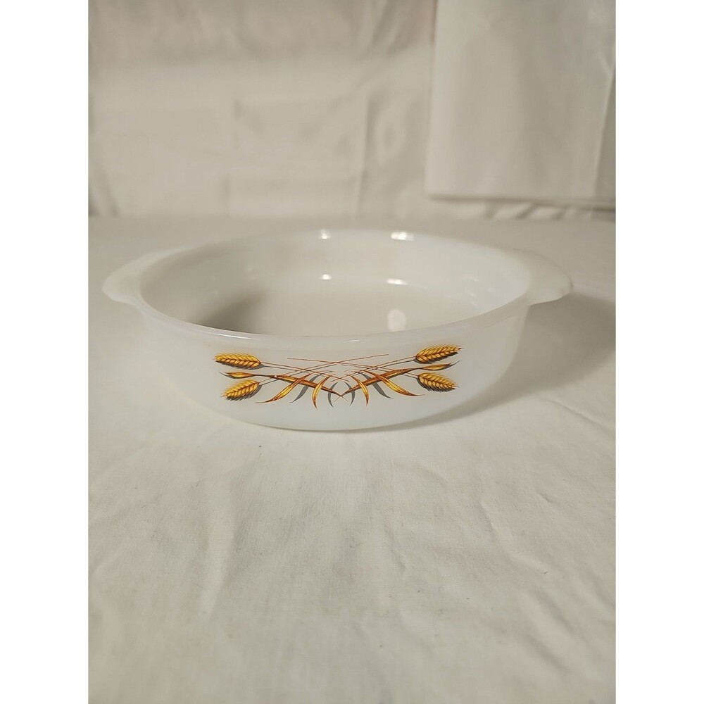 Vintage Fire King Anchor Hocking 450 Wheat Pattern 8" Casserole Baking Dish  USA